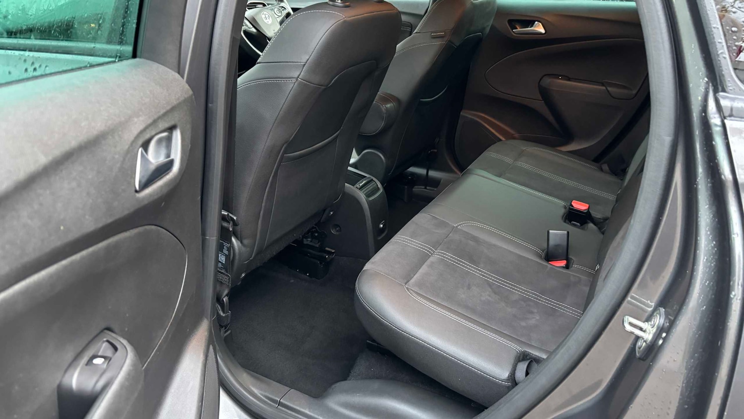 Used Vauxhall Crossland 2022 for sale - 76501757: Photo 16