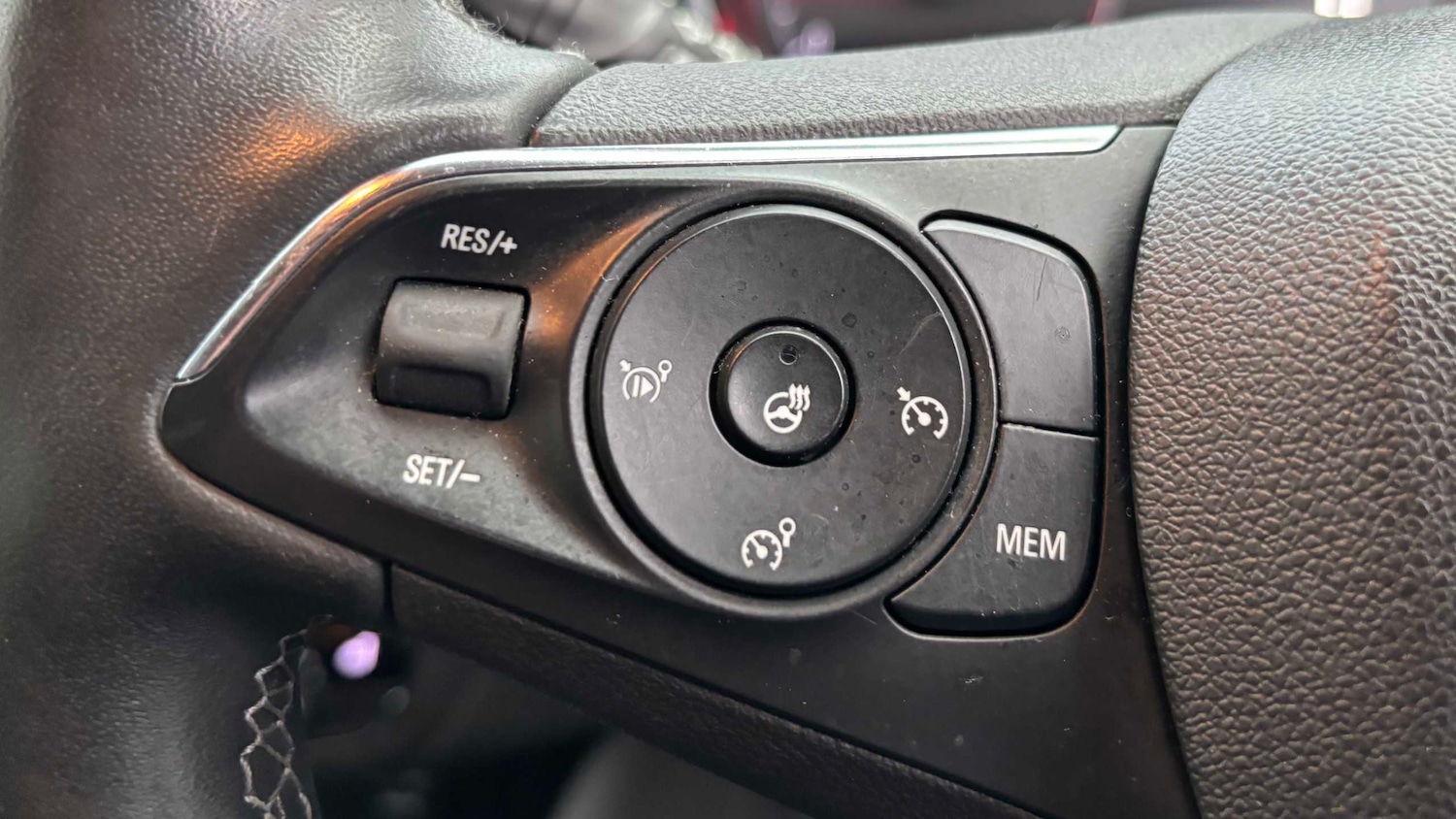 Used Vauxhall Crossland 2022 for sale - 76501757: Photo 26