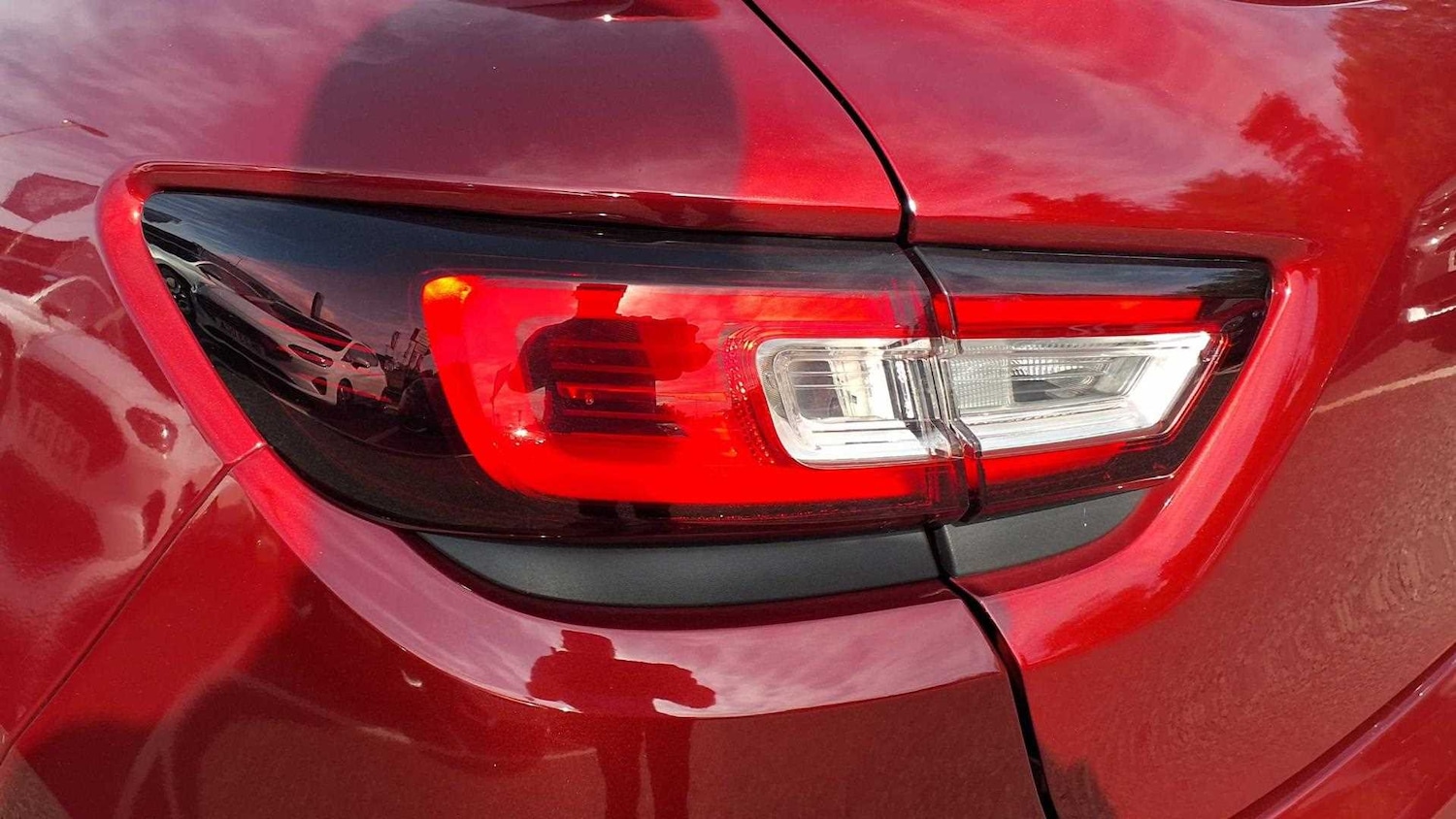 Used Renault Clio 2018 for sale - 76648967: Photo 18