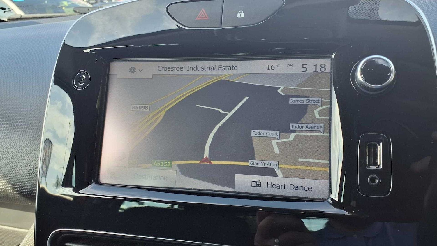 Used Renault Clio 2018 for sale - 76648967: Photo 28