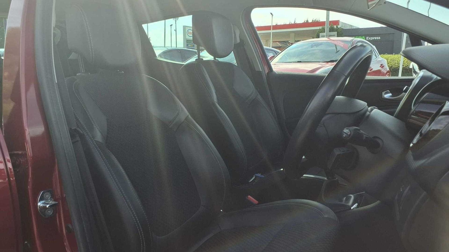 Used Renault Clio 2018 for sale - 76648967: Photo 34