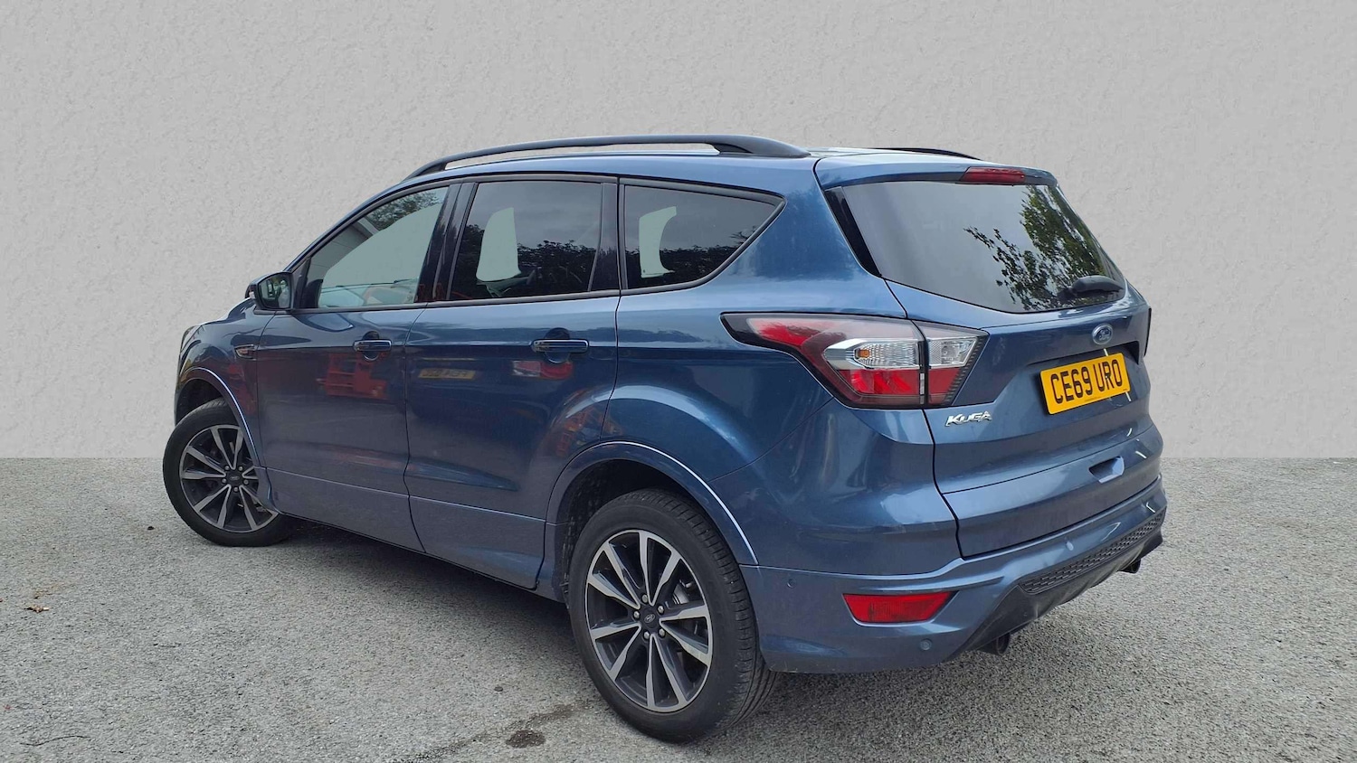 Used Ford Kuga 2019 for sale - 76016049: Photo 2