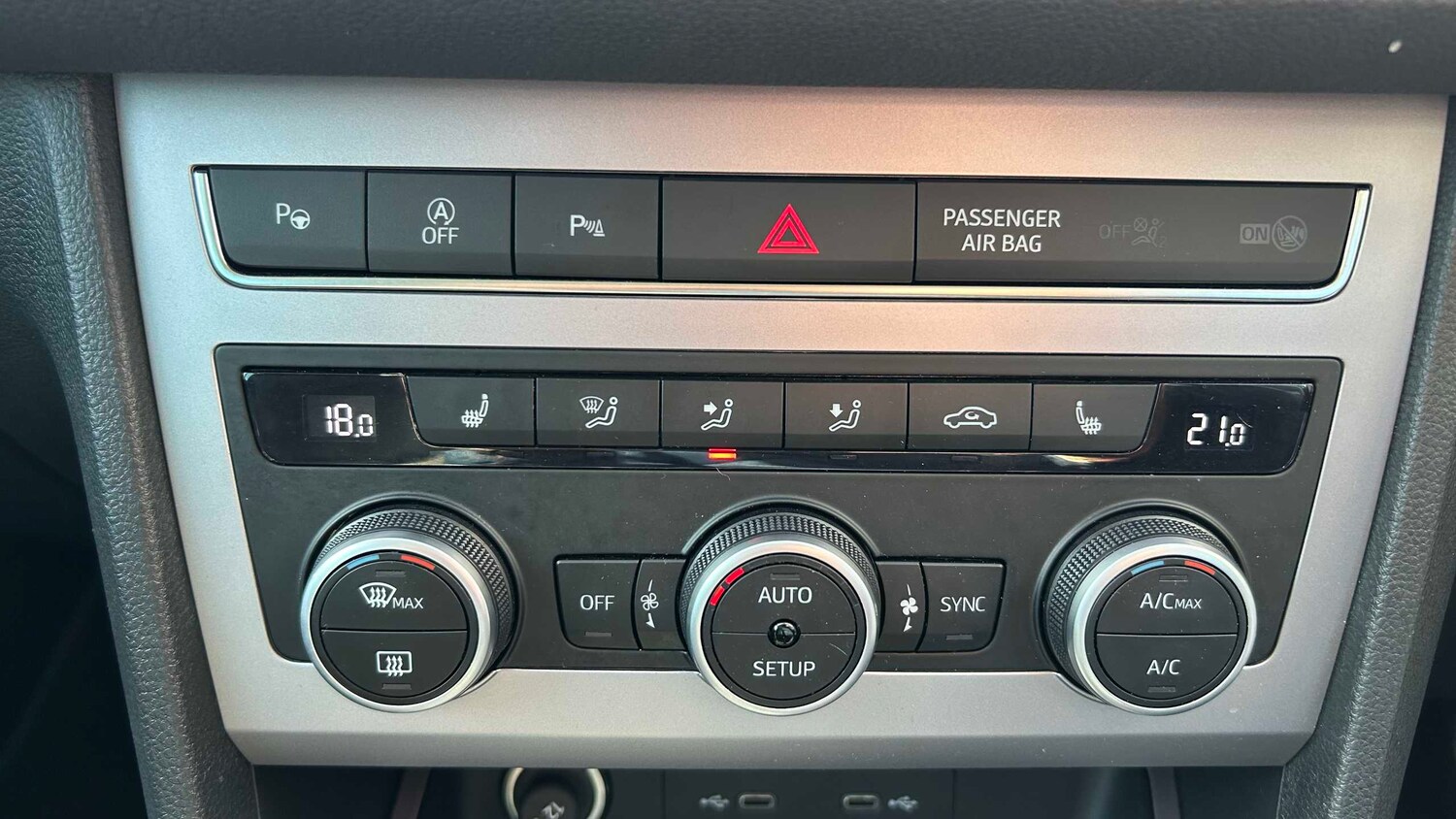 Used SEAT Ateca 2023 for sale - 78216353: Photo 32