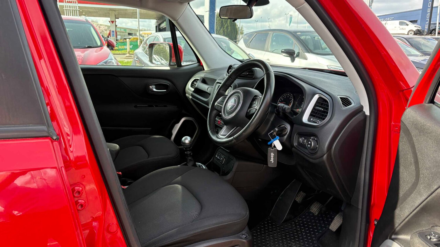 Used Jeep Renegade 2016 for sale - 78118588: Photo 11