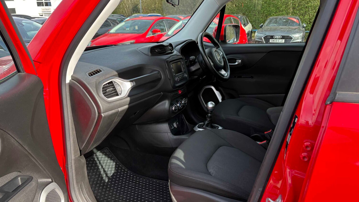 Used Jeep Renegade 2016 for sale - 78118588: Photo 13