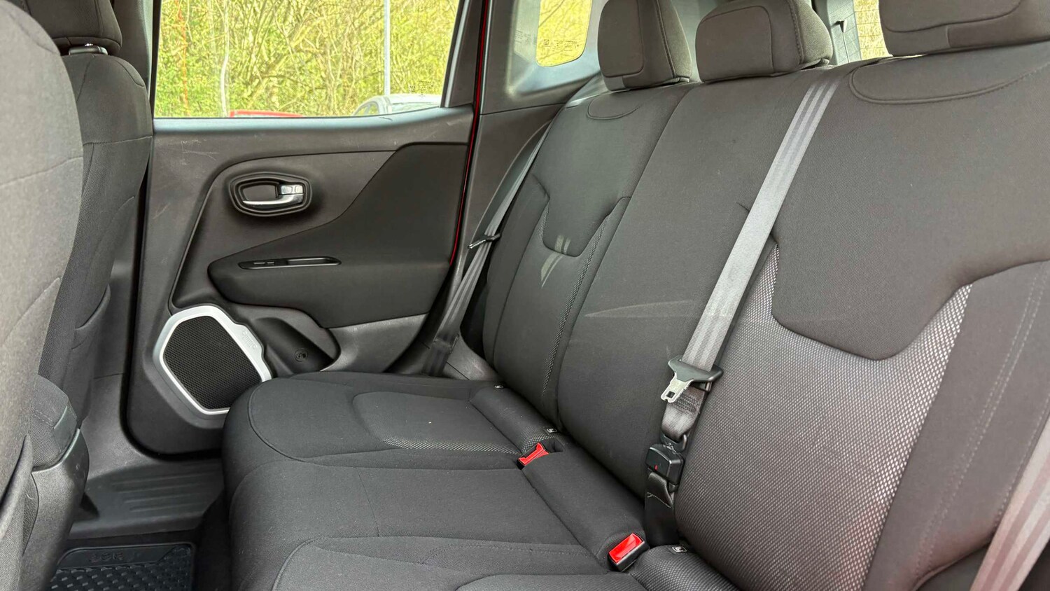 Used Jeep Renegade 2016 for sale - 78118588: Photo 16