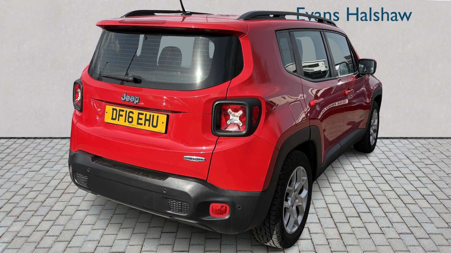 Used Jeep Renegade 2016 for sale - 78118588: Photo 2