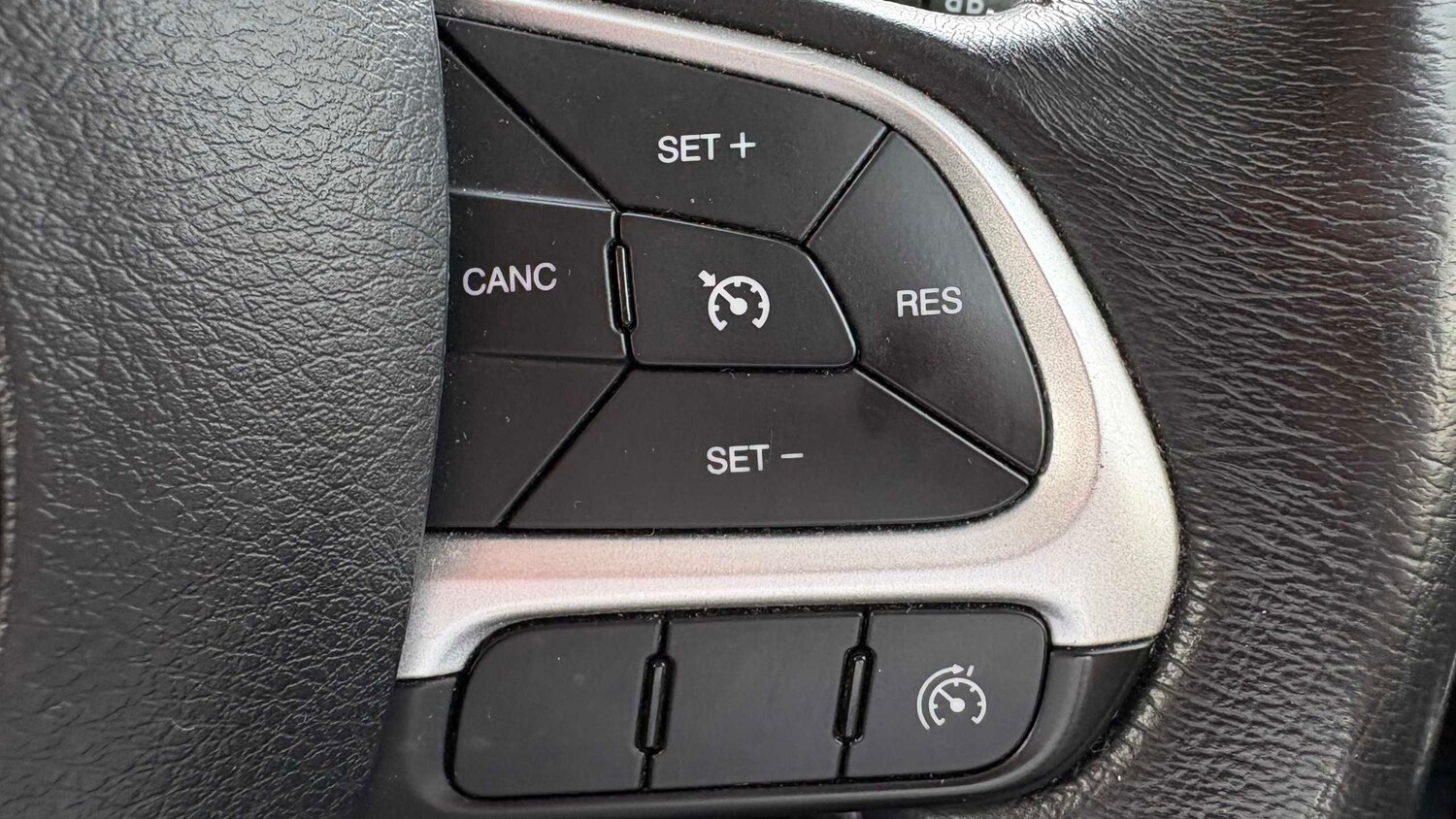 Used Jeep Renegade 2016 for sale - 78118588: Photo 21