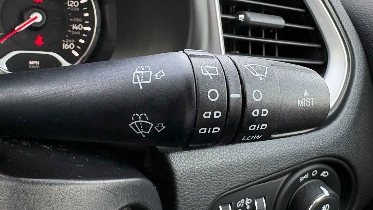 Used Jeep Renegade 2016 for sale - 78118588: Photo 23