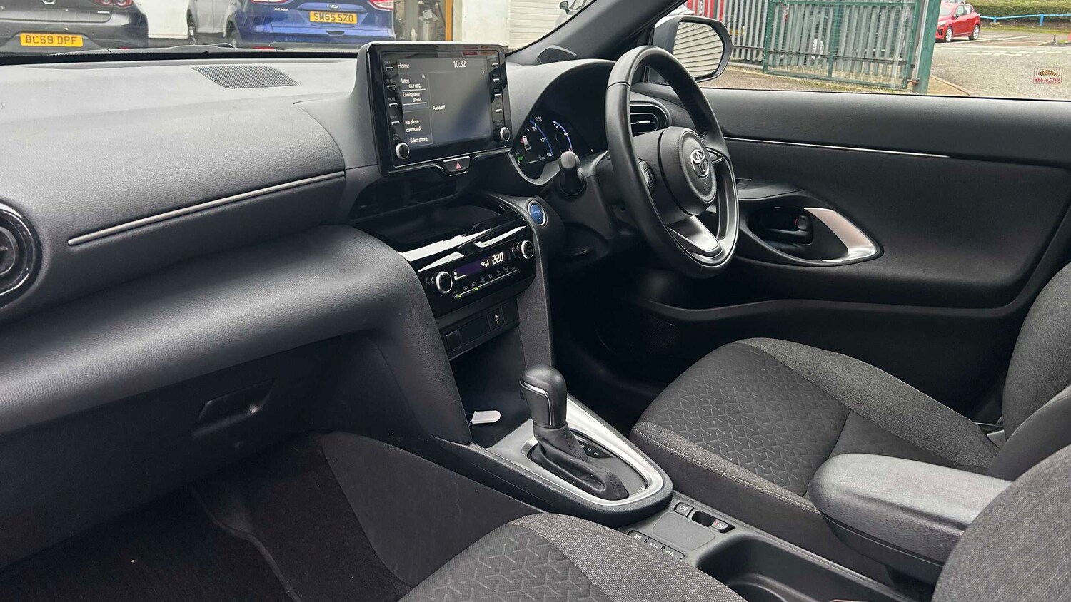 Used Toyota Yaris Cross 2023 for sale - 77334081: Photo 25