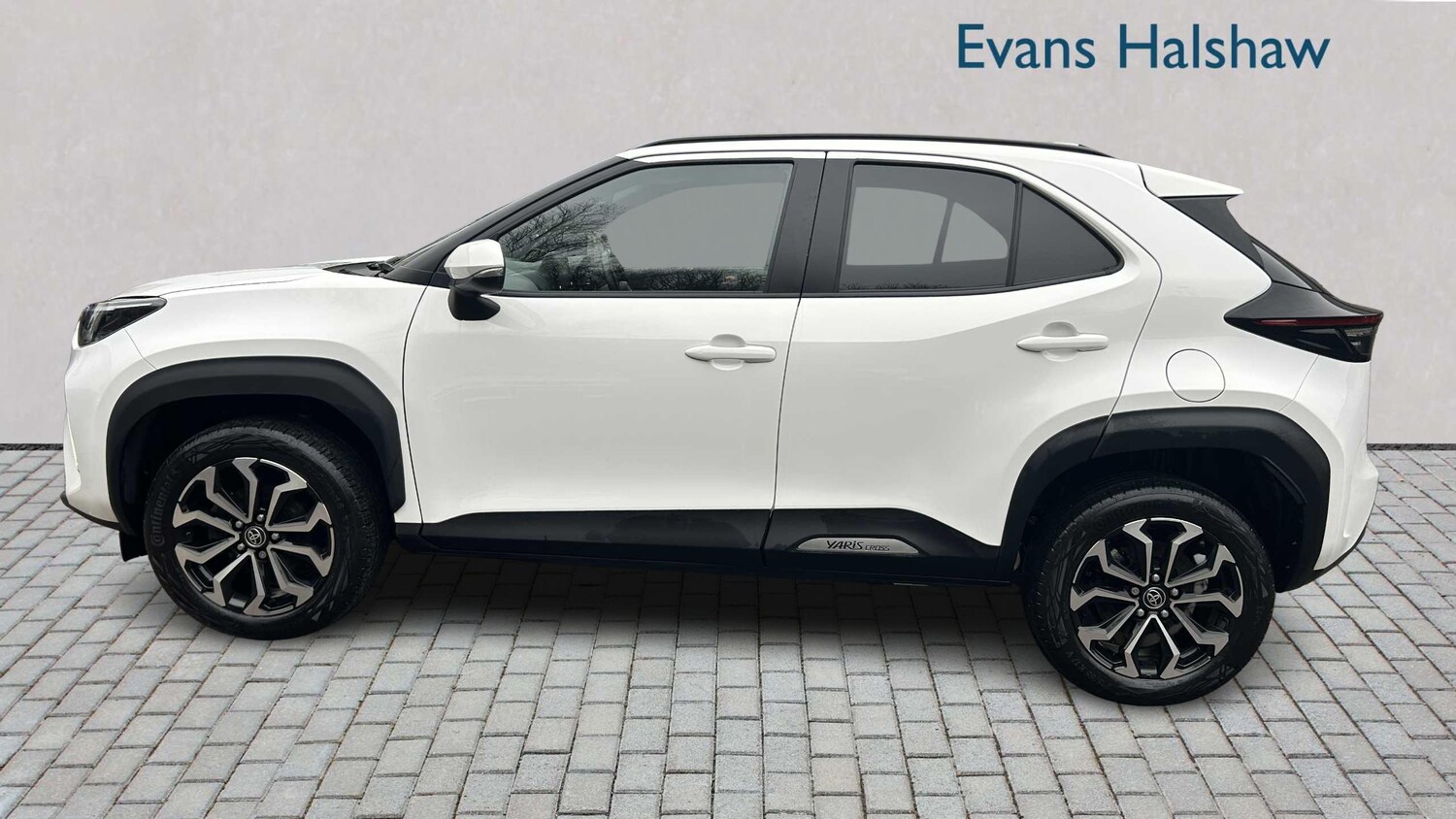 Used Toyota Yaris Cross 2023 for sale - 77334081: Photo 7