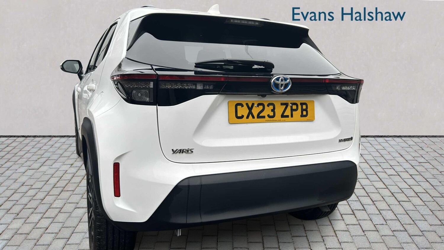 Used Toyota Yaris Cross 2023 for sale - 77334081: Photo 9