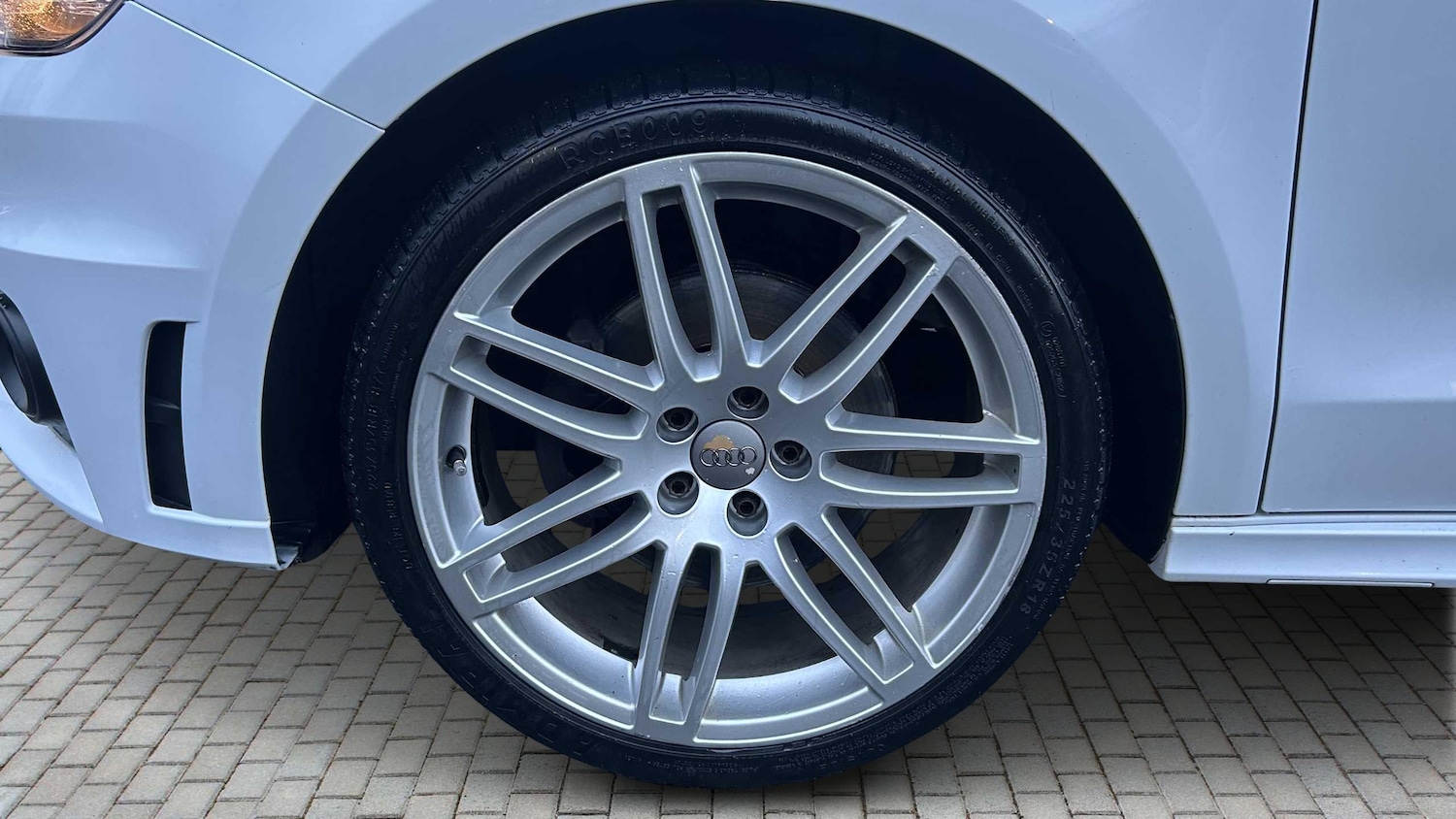 Used Audi A1 2013 for sale - 77443312: Photo 12