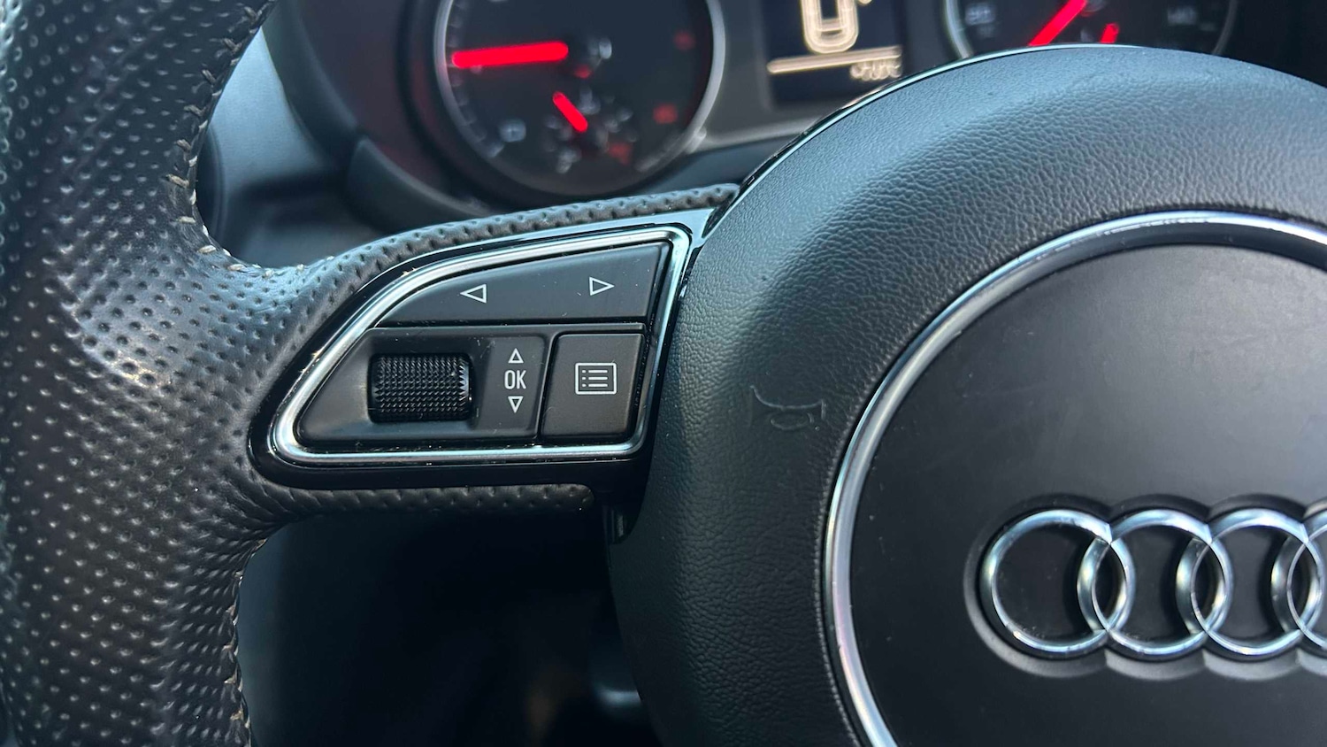 Used Audi A1 2013 for sale - 77443312: Photo 21