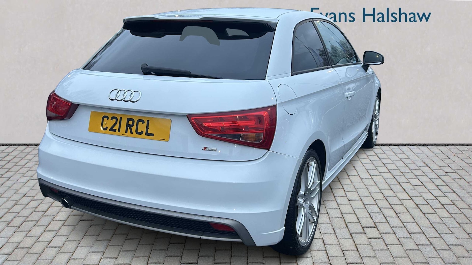 Used Audi A1 2013 for sale - 77443312: Photo 4