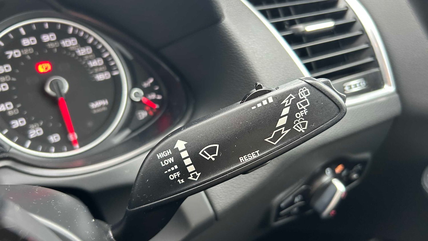 Used Audi Q5 2015 for sale - 76421052: Photo 23