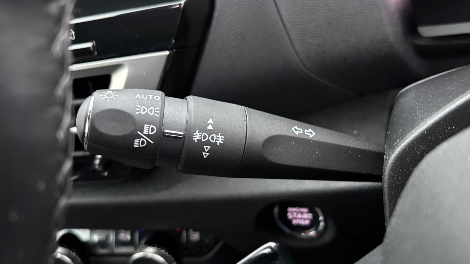 Used Citroen C4 2022 for sale - 76262513: Photo 29