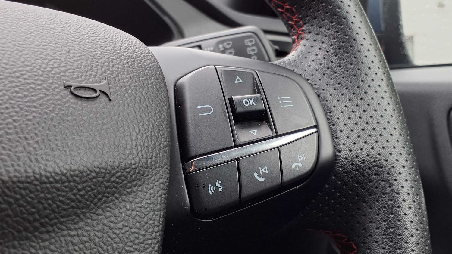 Used Ford Kuga 2023 for sale - 75968069: Photo 31