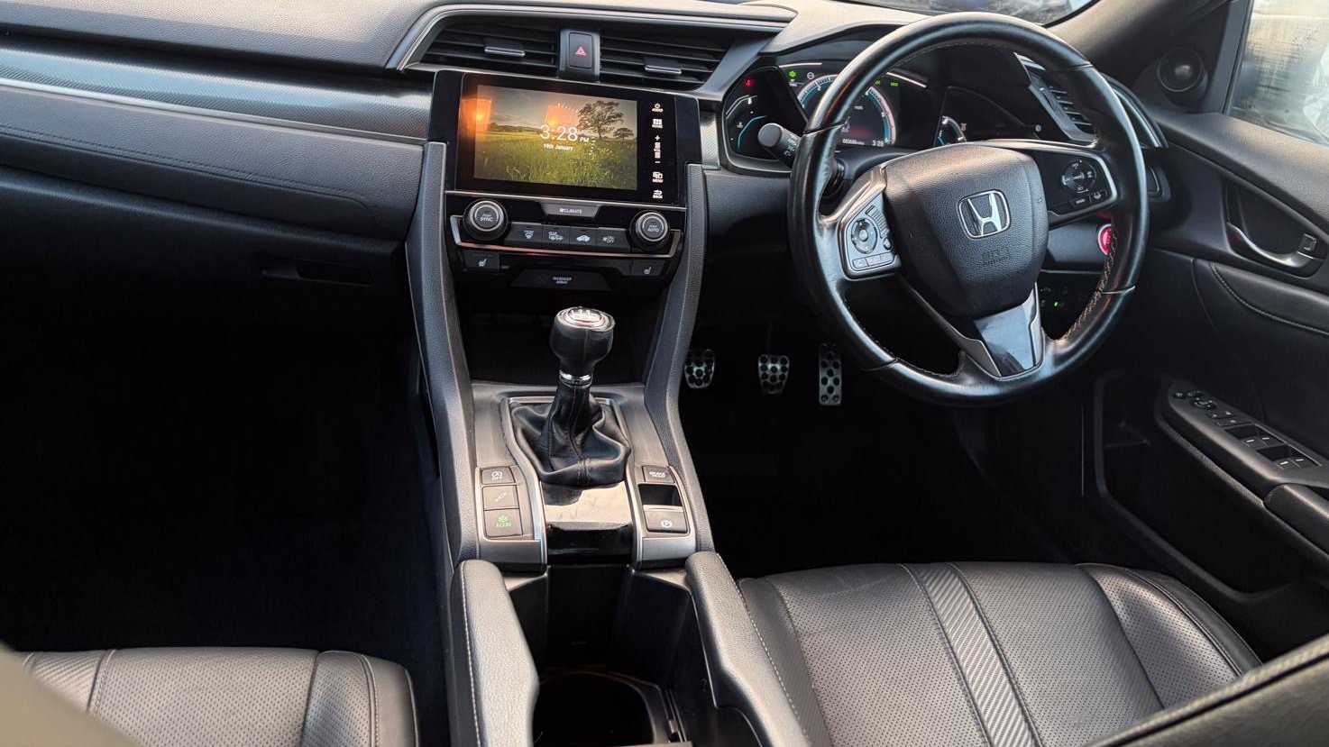 Used Honda Civic 2018 for sale - 77514425: Photo 19