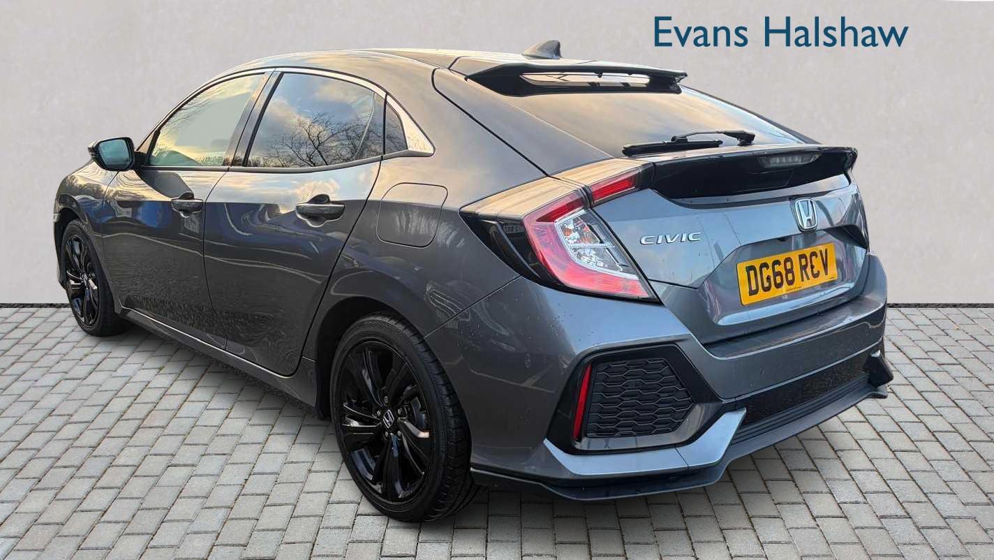 Used Honda Civic 2018 for sale - 77514425: Photo 5