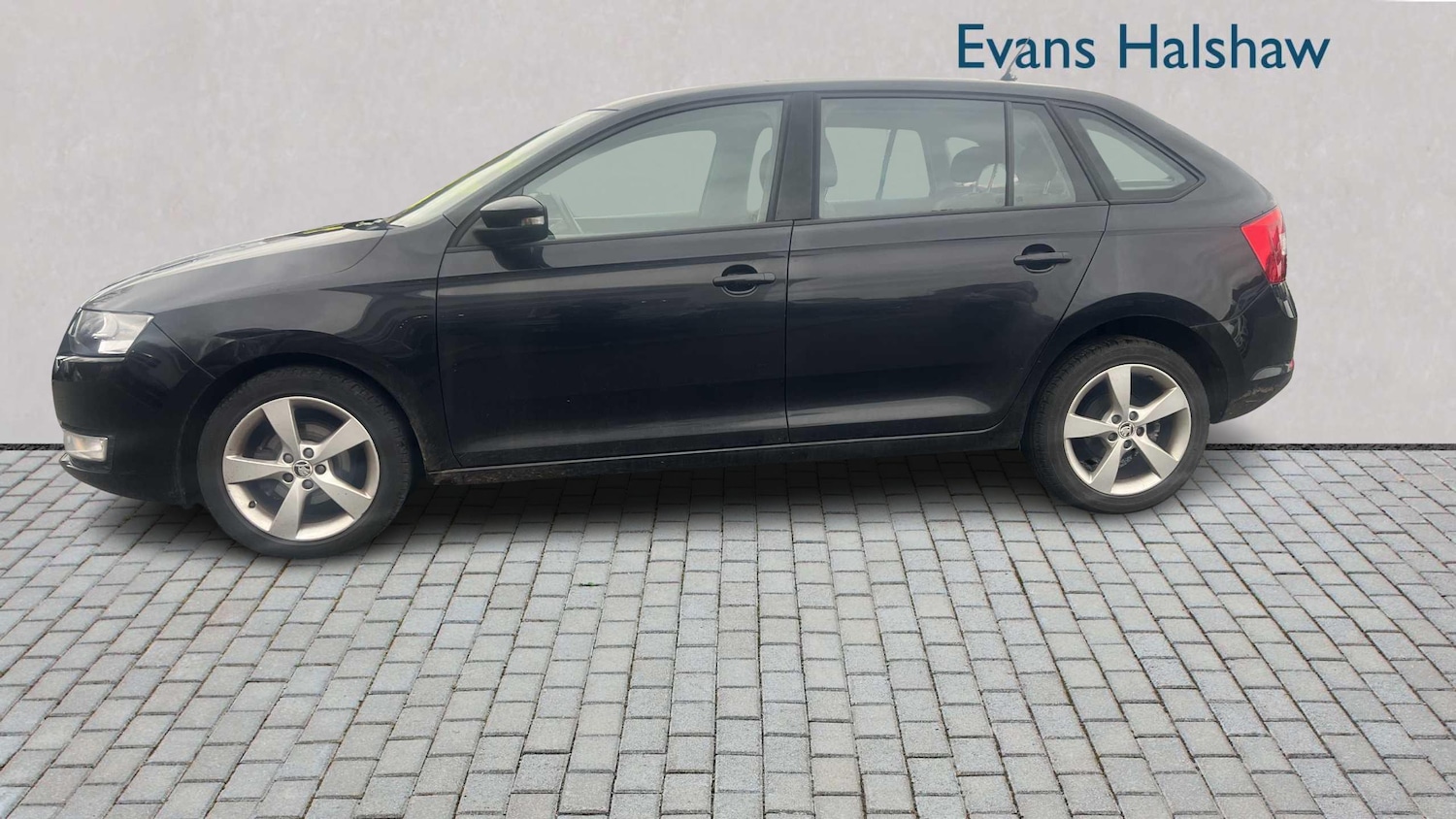 Used Skoda Rapid Spaceback 2016 for sale - 77414716: Photo 3