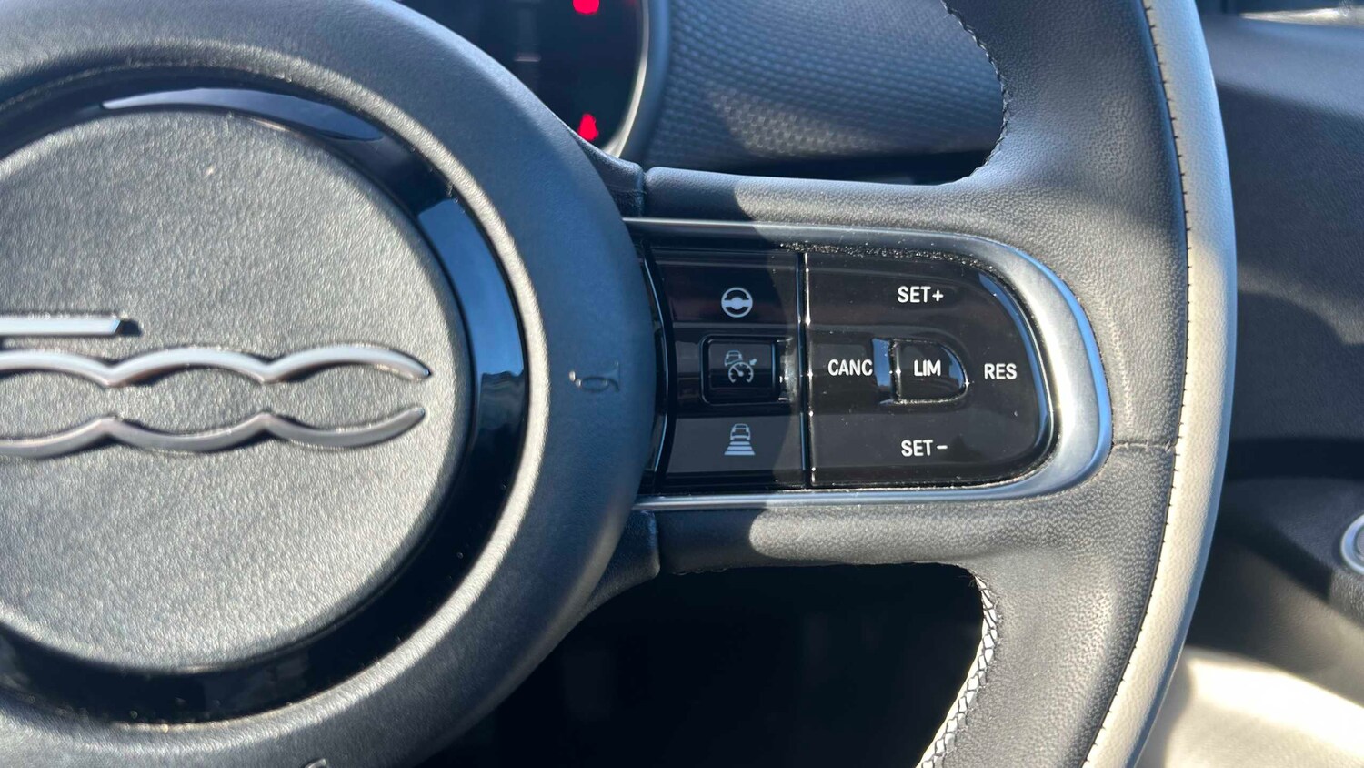 Used Fiat 500 2021 for sale - 77361323: Photo 23