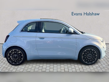 Used Fiat 500 2021 for sale - 77361323: Photo