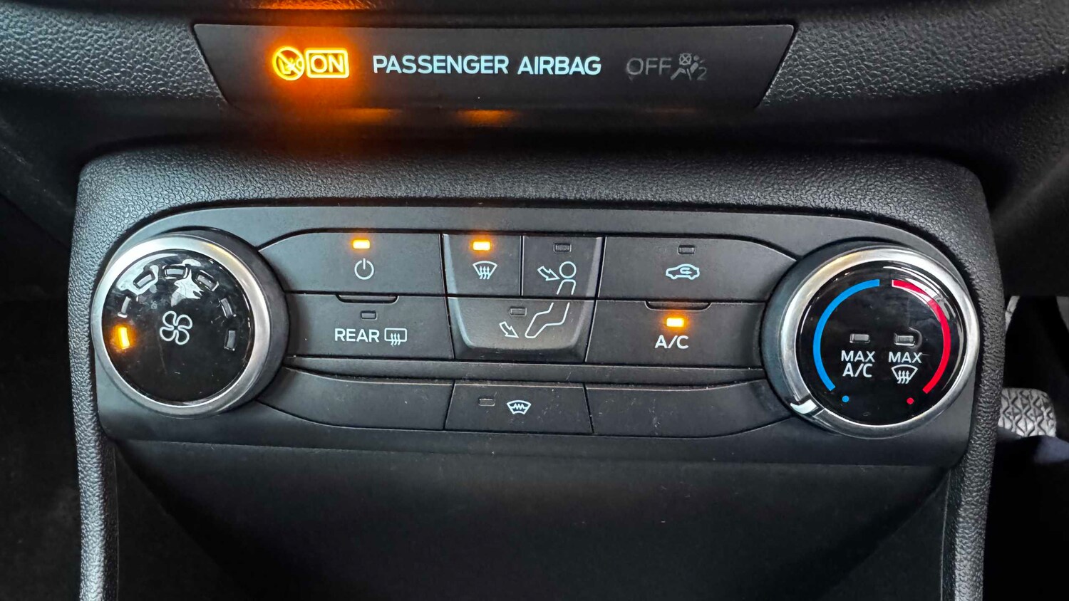 Used Ford Fiesta 2018 for sale - 77842498: Photo 31