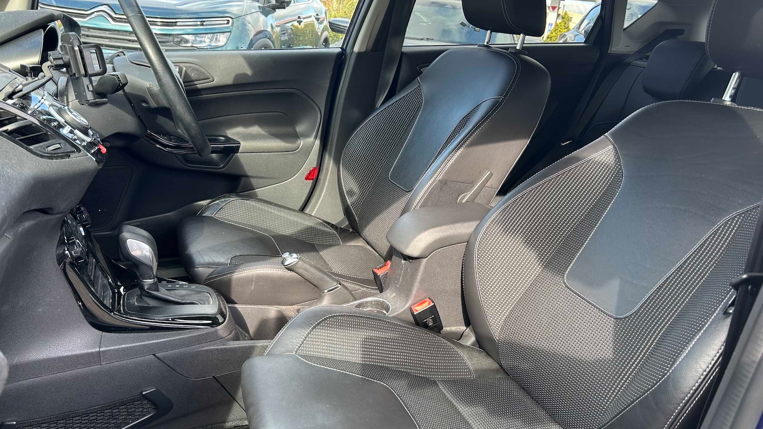 Used Ford Fiesta 2015 for sale - 78161547: Photo 23