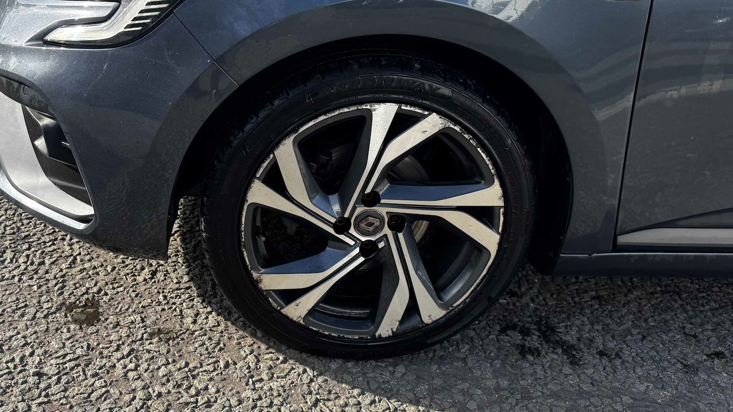 Used Renault Clio 2020 for sale - 78052078: Photo 12