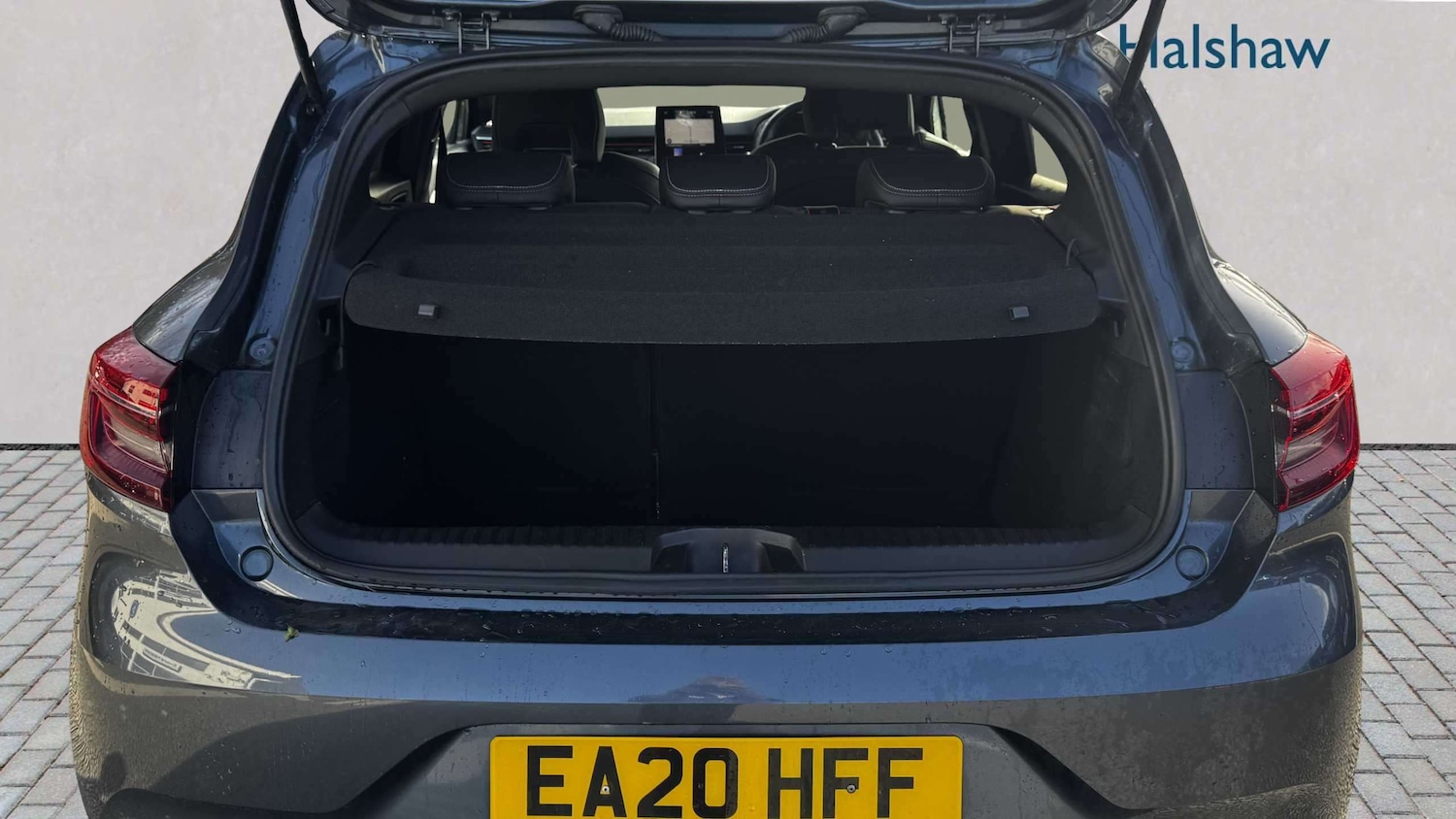 Used Renault Clio 2020 for sale - 78052078: Photo 17