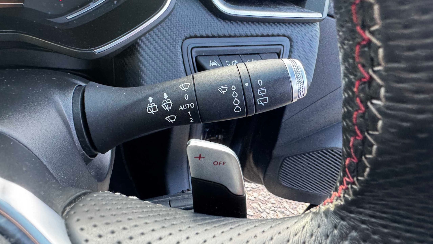 Used Renault Clio 2020 for sale - 78052078: Photo 24