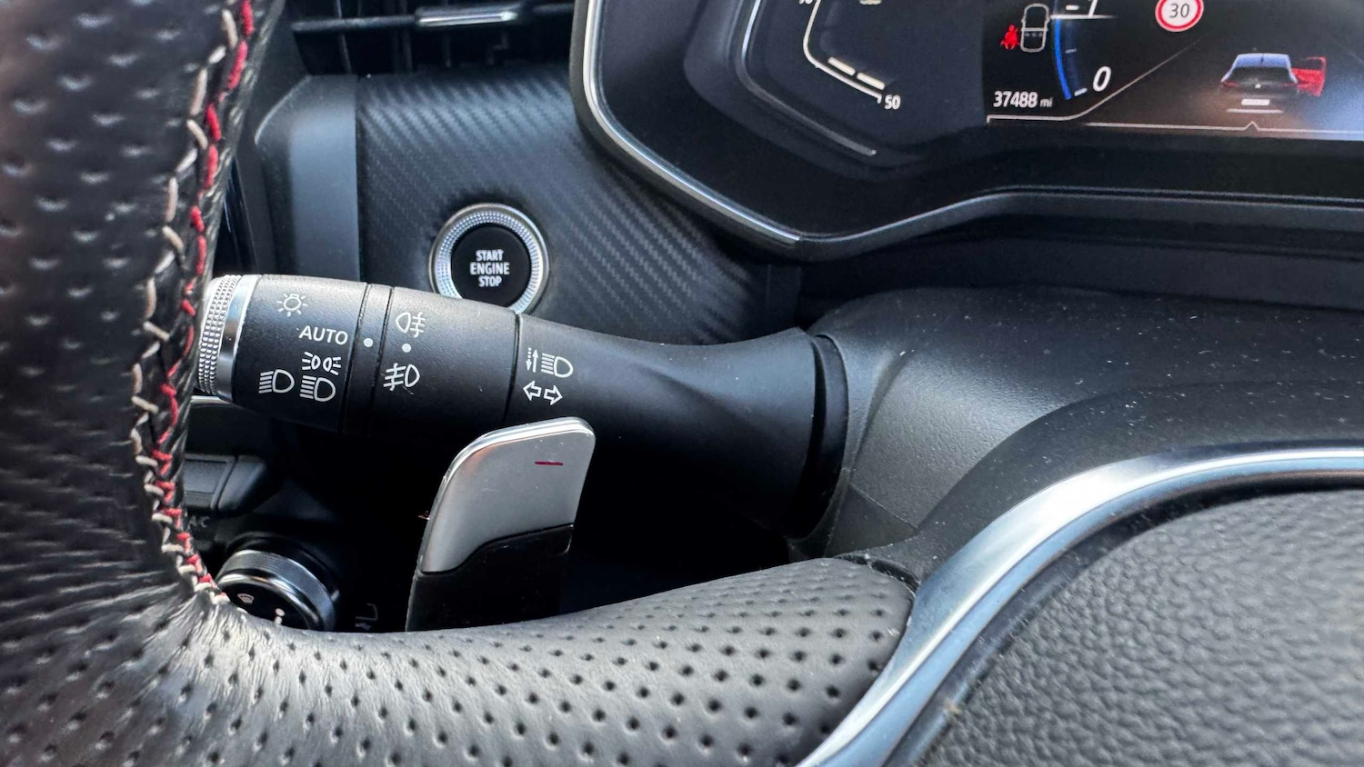 Used Renault Clio 2020 for sale - 78052078: Photo 25