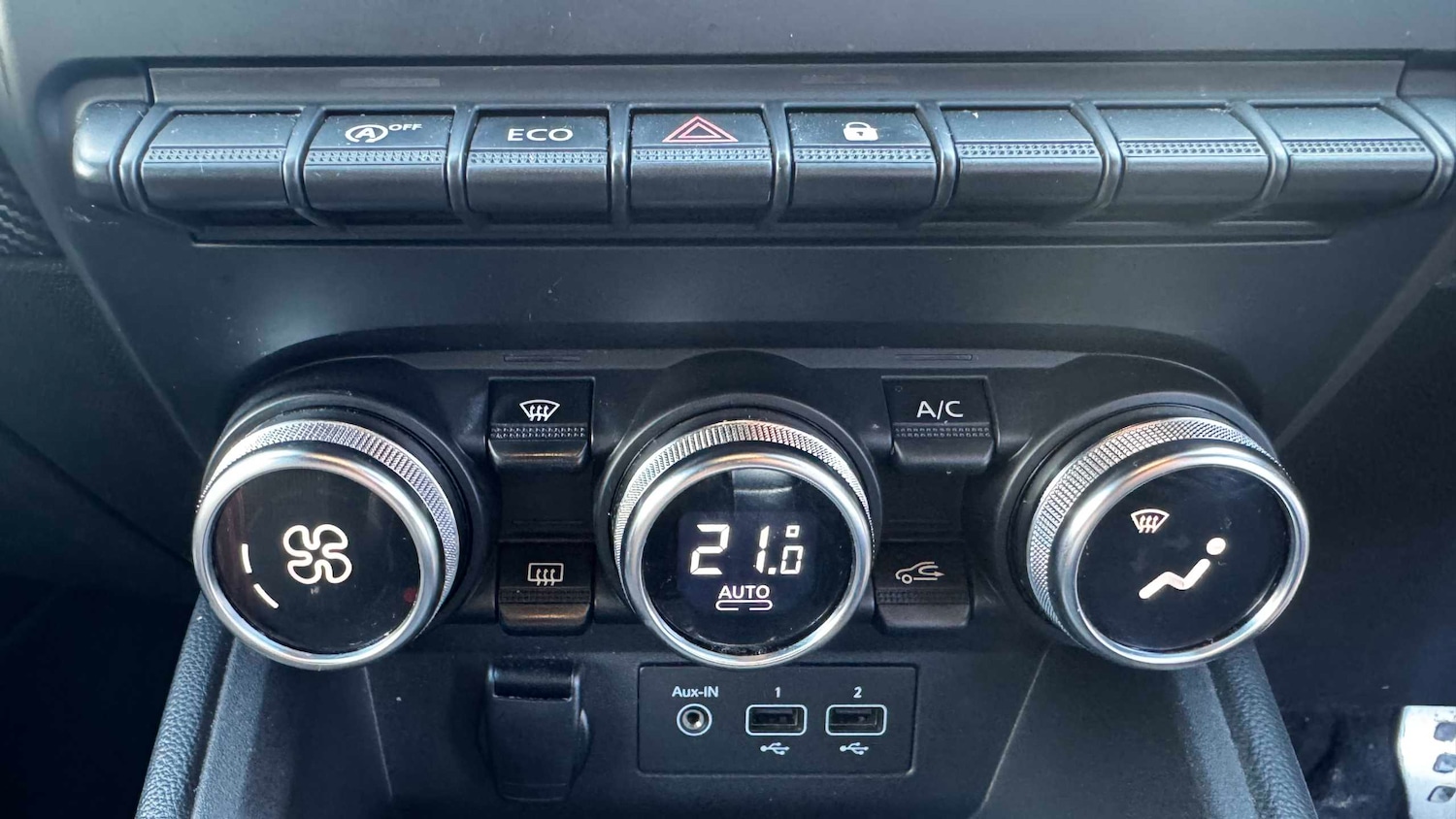 Used Renault Clio 2020 for sale - 78052078: Photo 28