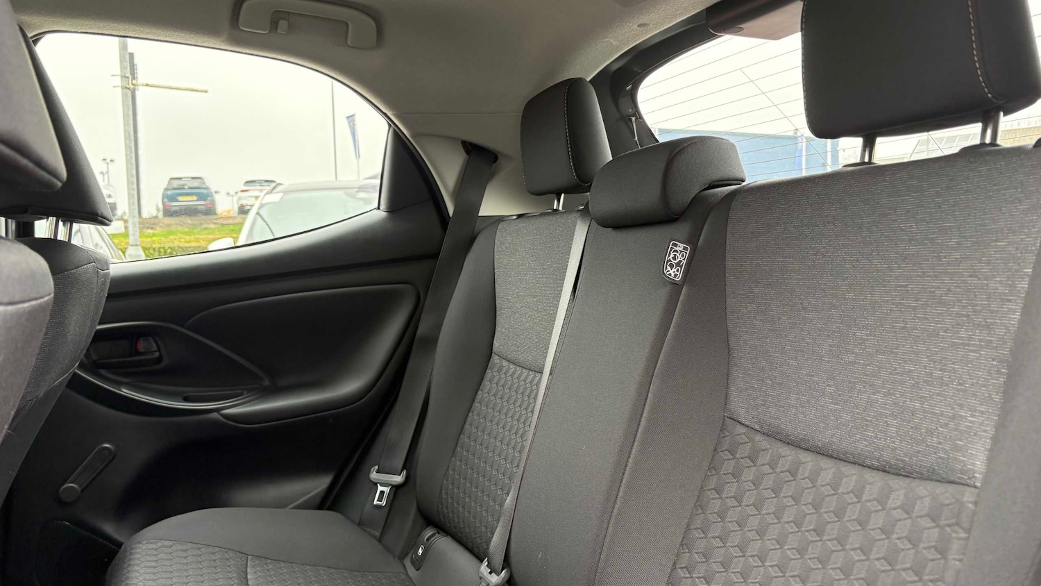 Used Toyota Yaris 2023 for sale - 77972613: Photo 16