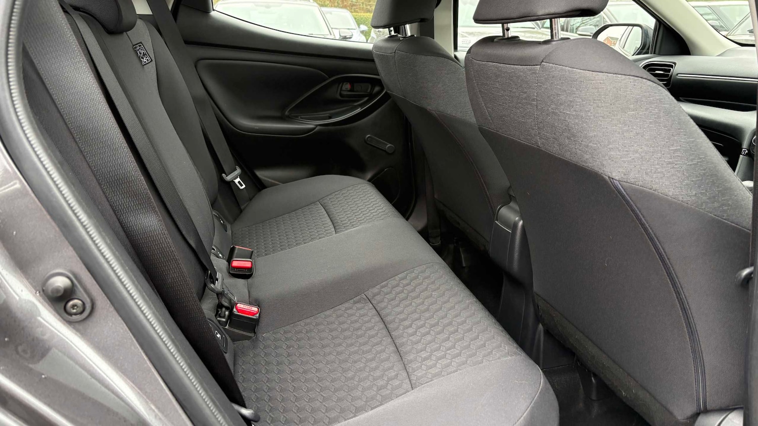 Used Toyota Yaris 2023 for sale - 77972613: Photo 17