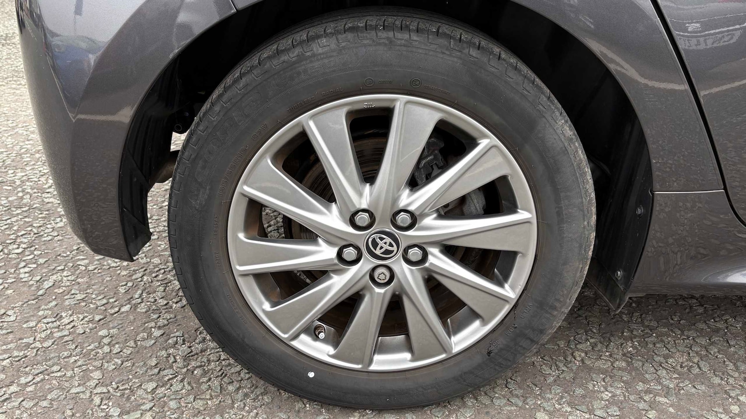 Used Toyota Yaris 2023 for sale - 77972613: Photo 8