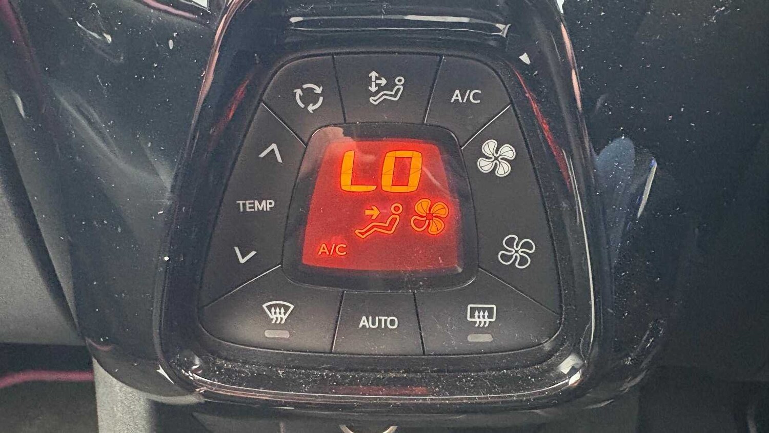 Used Toyota AYGO 2019 for sale - 77686562: Photo 28