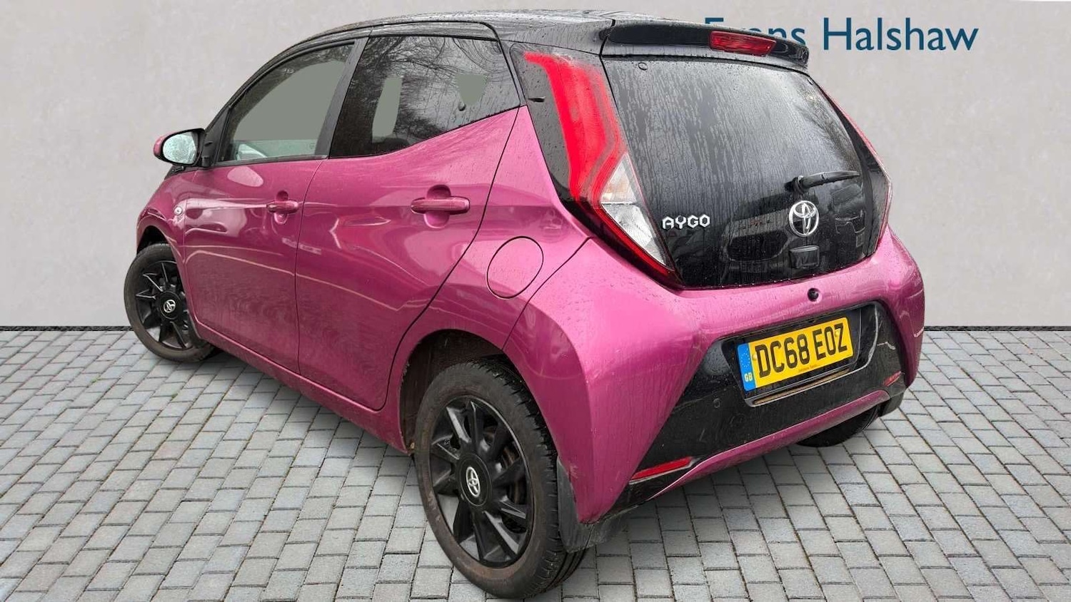 Used Toyota AYGO 2019 for sale - 77686562: Photo 3