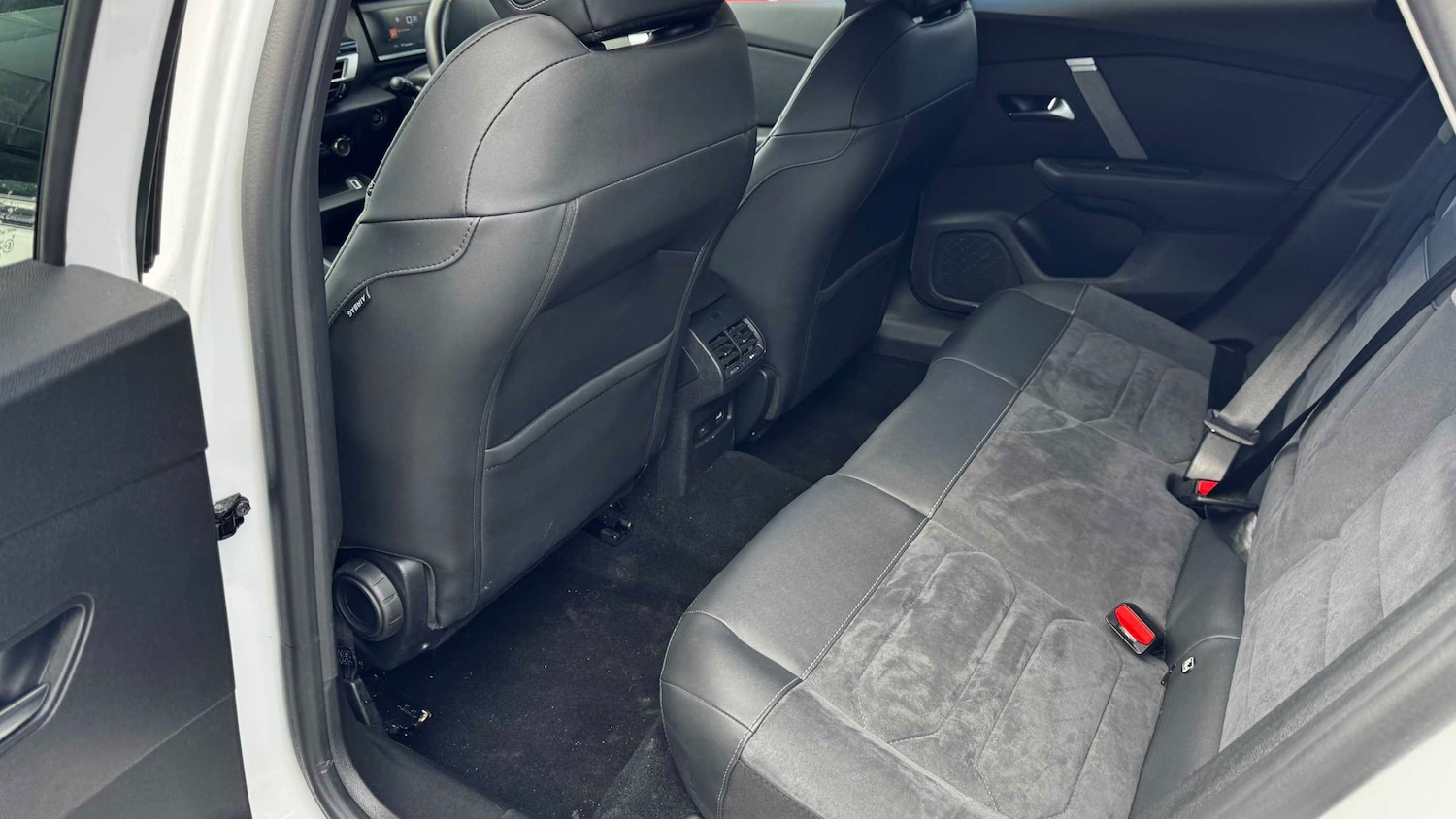 Used Citroen C4 2023 for sale - 77638468: Photo 14