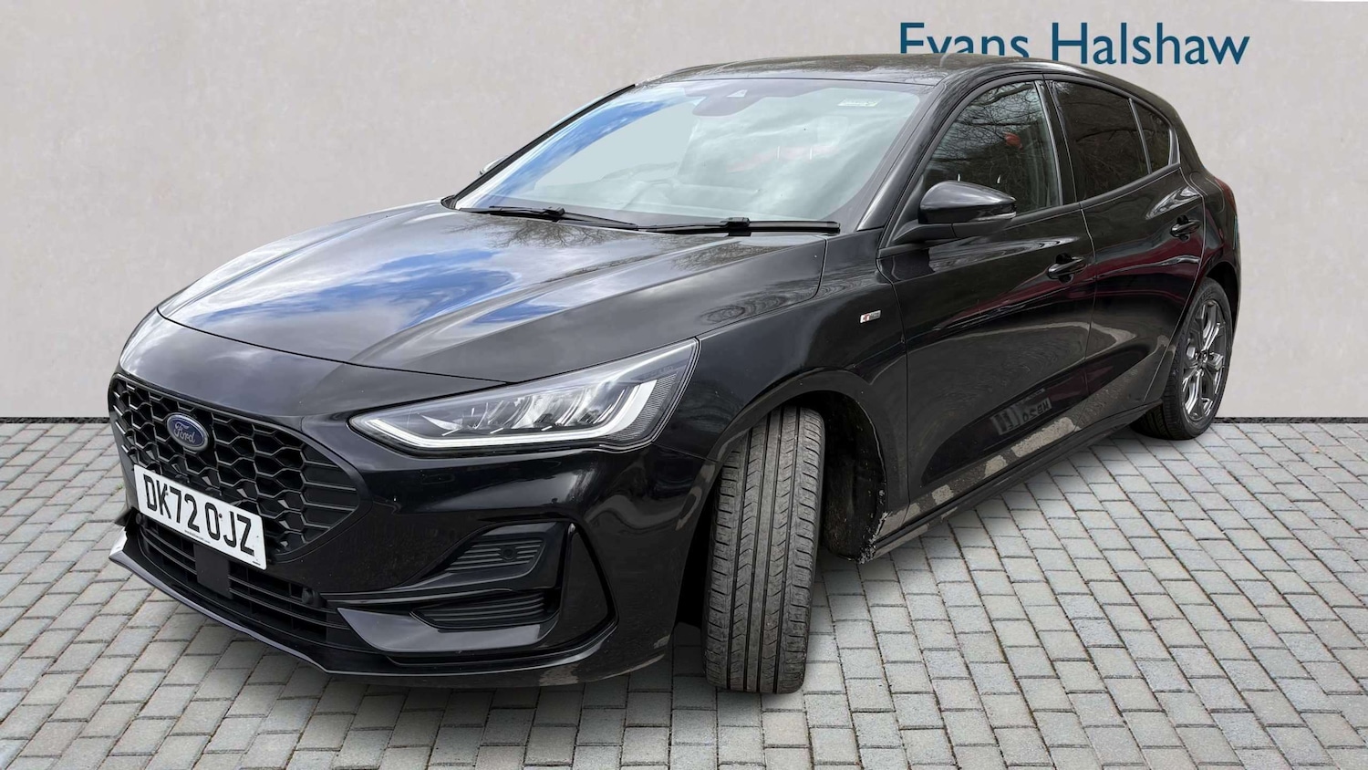 Used Ford Focus 2023 for sale - 78129566: Photo 2