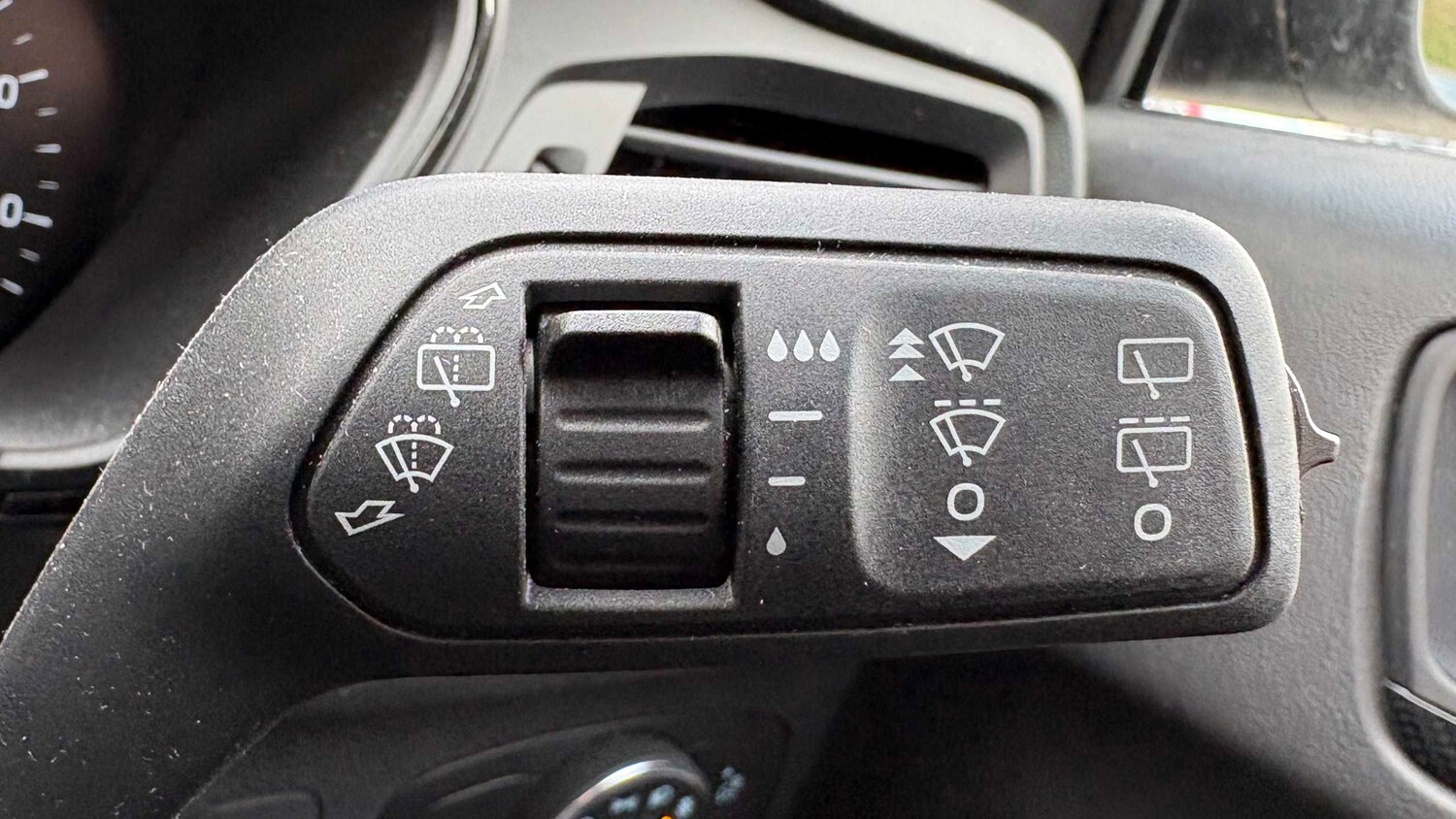 Used Ford Focus 2023 for sale - 78129566: Photo 21