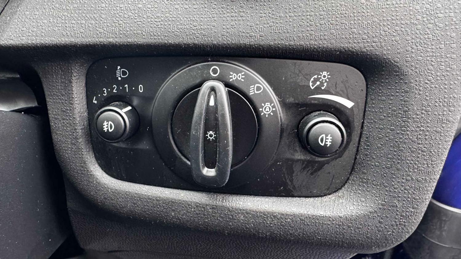 Used Ford Fiesta 2015 for sale - 77615541: Photo 23