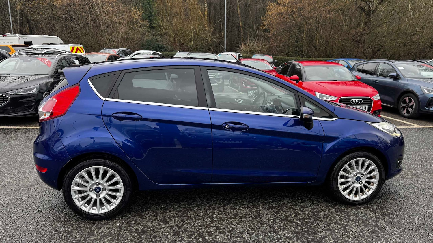 Used Ford Fiesta 2015 for sale - 77615541: Photo 8
