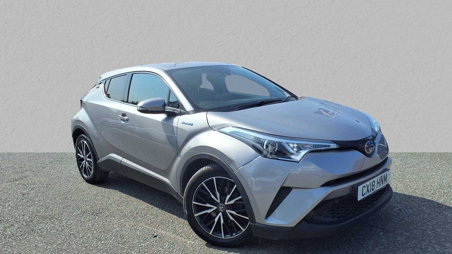 Used Toyota C-HR 2018 for sale - 76378786: Photo 1