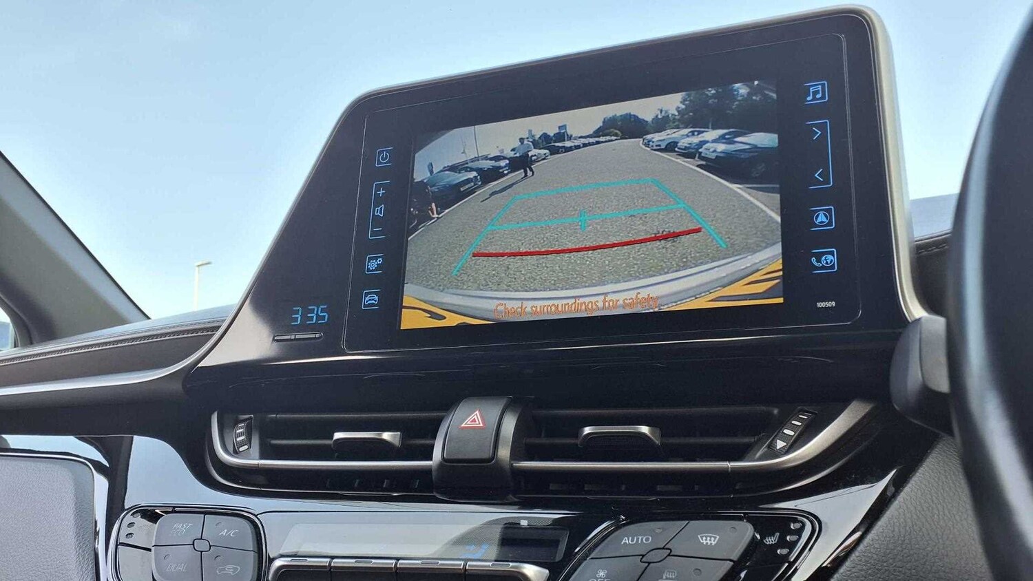 Used Toyota C-HR 2018 for sale - 76378786: Photo 35