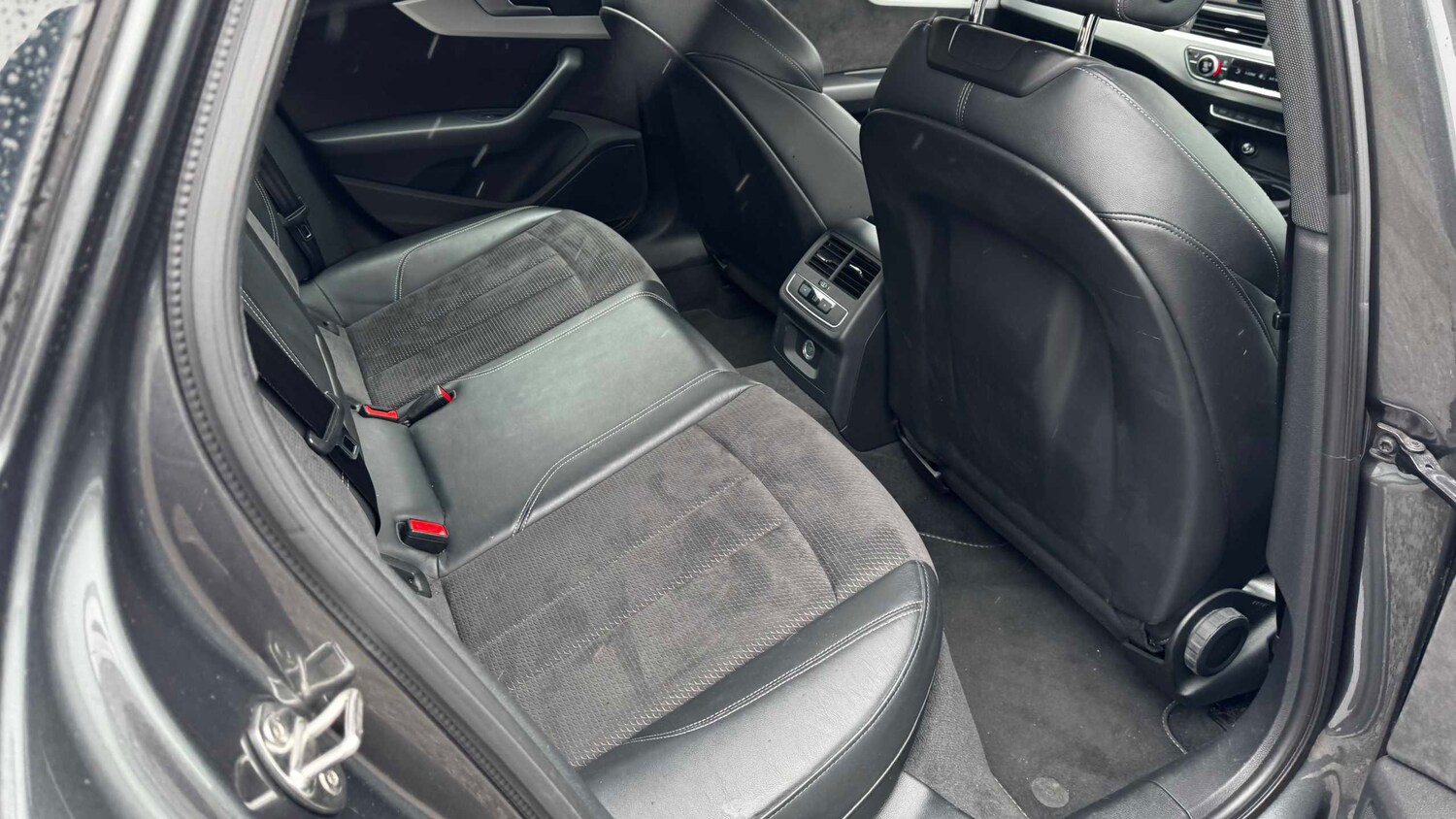 Used Audi A4 2019 for sale - 78077000: Photo 21