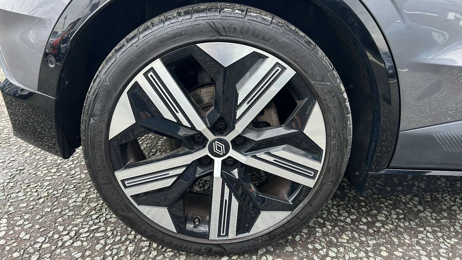 Used Renault Megane E Tech 2023 for sale - 77270110: Photo 10