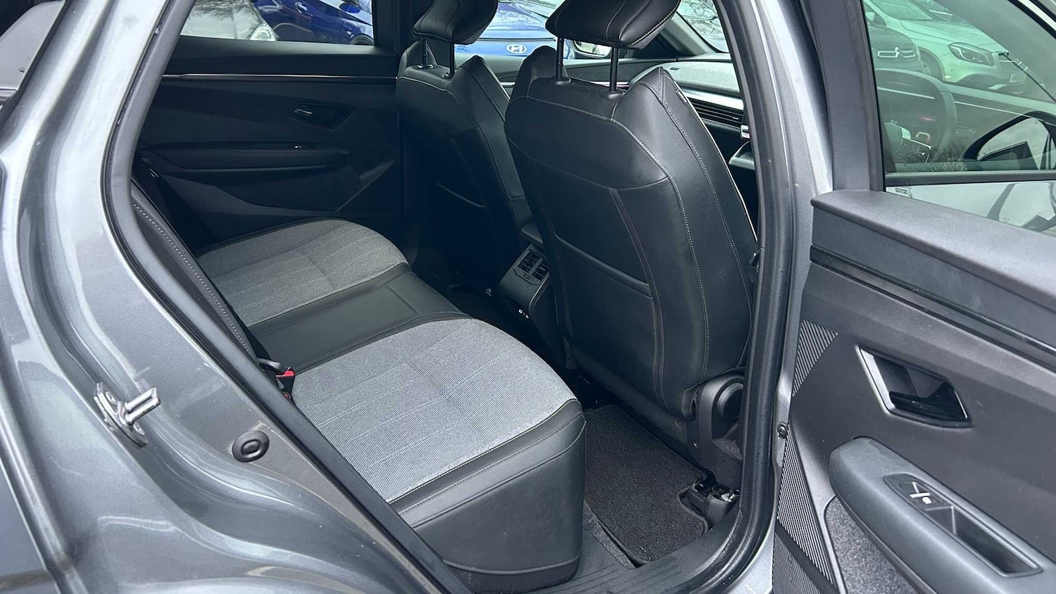 Used Renault Megane E Tech 2023 for sale - 77270110: Photo 20