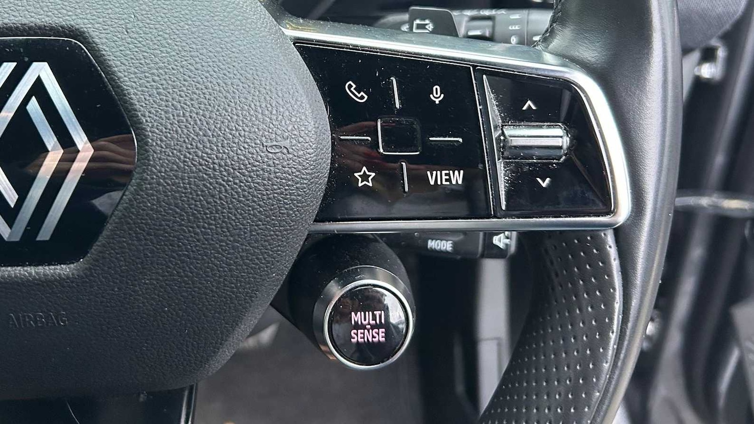 Used Renault Megane E Tech 2023 for sale - 77270110: Photo 26